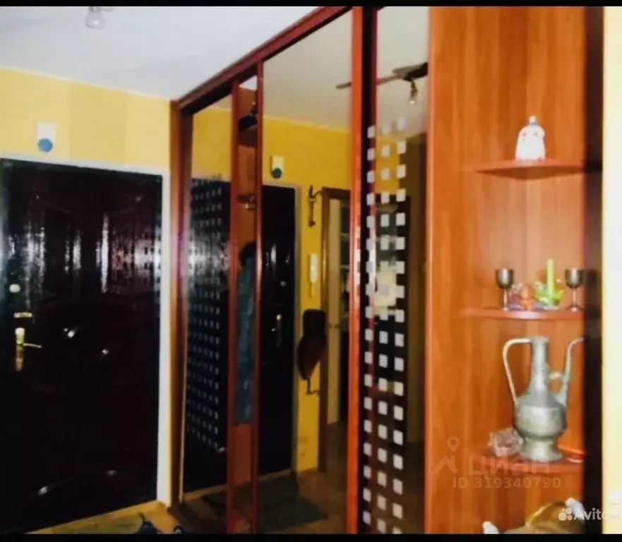 3-к кв. Псковская область, Псков ул. Гагарина, 7А (66.0 м) - Фото 0