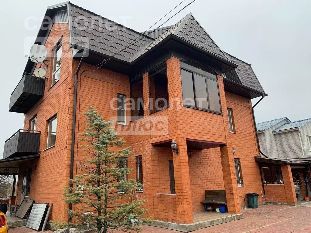Дом в Курская область, Курск ул. Крутой Лог, 19 (341 м) - Фото 0
