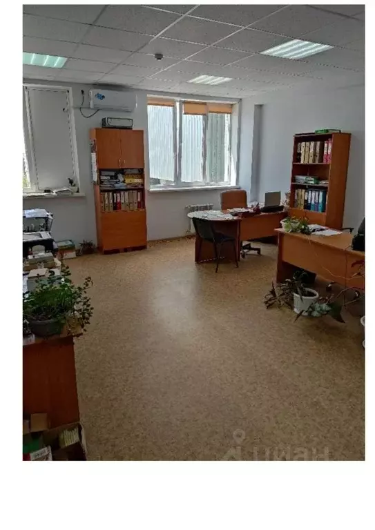 Помещение свободного назначения в Крым, Симферополь ул. Героев ... - Фото 2