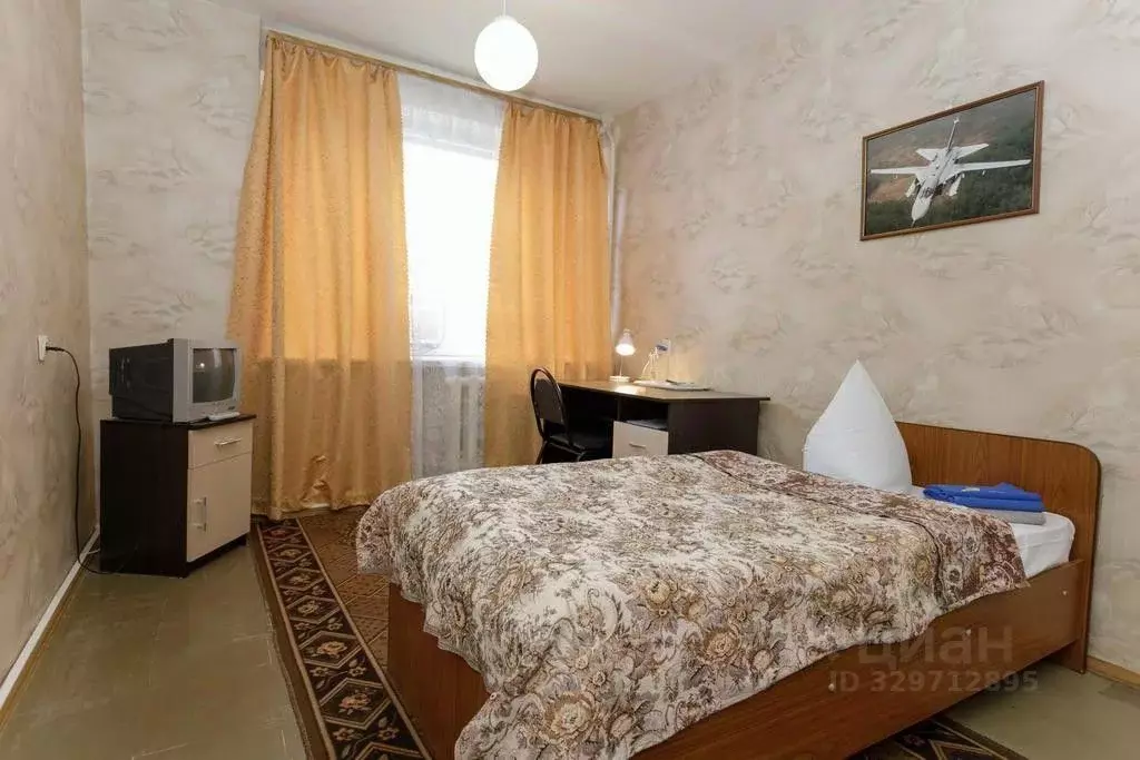 Комната Астраханская область, Ахтубинск ул. Черно-Иванова, 2 (34.0 м) - Фото 1