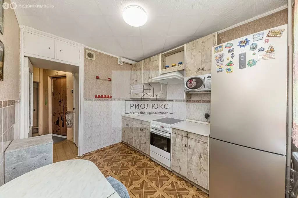 3-комнатная квартира: Челябинск, Шенкурская улица, 11 (67 м) - Фото 1