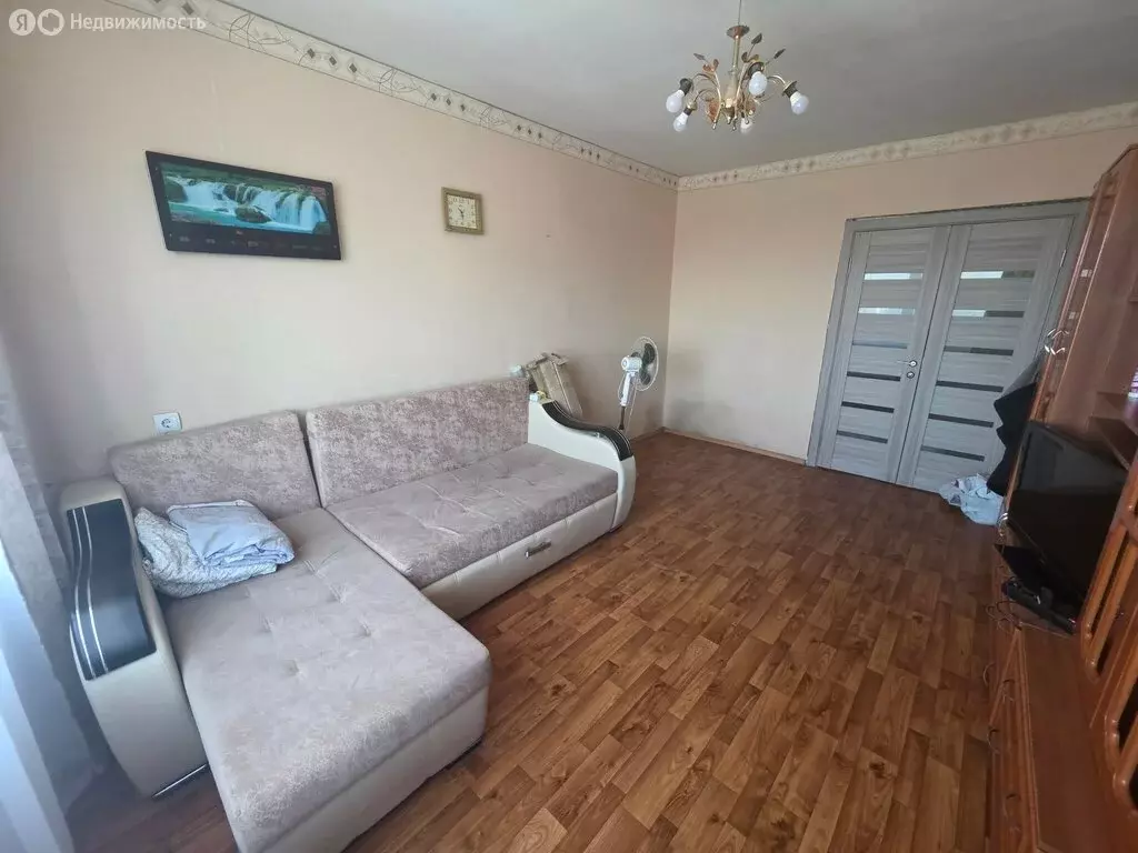 3-комнатная квартира: Ульяновск, Новосондецкий бульвар, 15 (63 м) - Фото 1