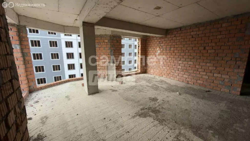 2-комнатная квартира: Хасавюрт, улица Тотурбиева, 66 (98 м) - Фото 1