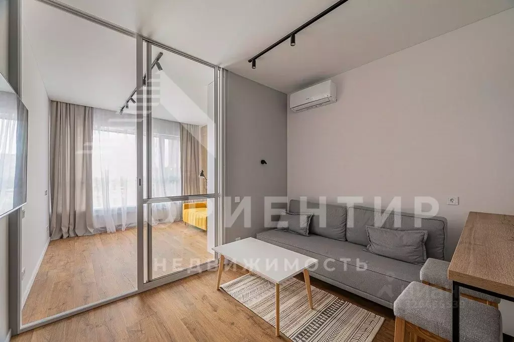 2-к кв. Свердловская область, Екатеринбург ул. Машинная, 1в/2 (54.0 м) - Фото 2