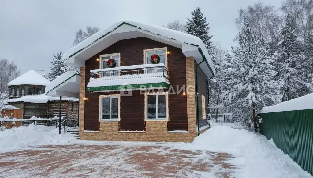 Дом в Ленинградская область, Всеволожск Комсомольский пер., 17А (140 ... - Фото 0