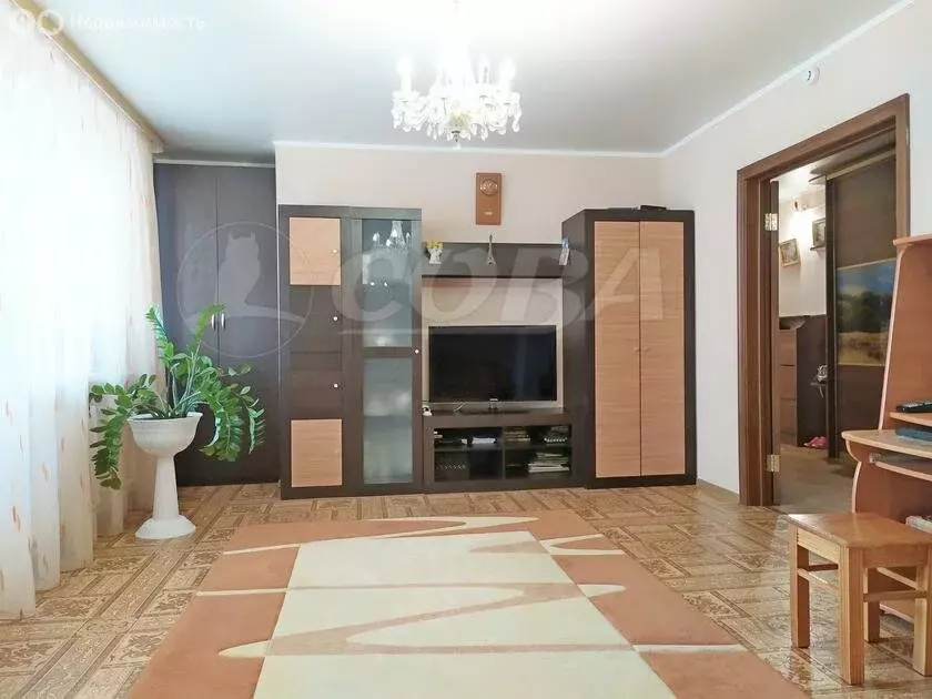2-комнатная квартира: Тюмень, микрорайон Мыс, улица Малиновского, 8 ... - Фото 1
