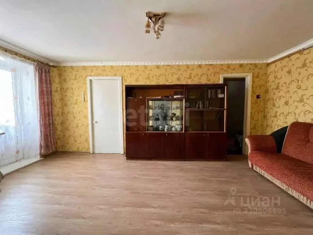 2-к кв. Тульская область, Богородицк Комсомольская ул., 58 (42.7 м) - Фото 1