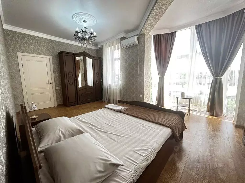 2-к кв. Ставропольский край, Ессентуки ул. Ленина, 14А (55.0 м) - Фото 1