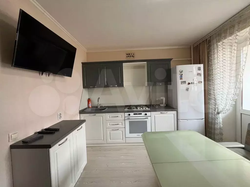 2-к. квартира, 59 м, 5/10 эт. - Фото 0