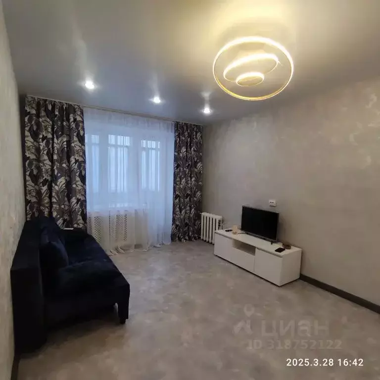 1-к кв. Татарстан, Казань ул. Челюскина, 64 (30.0 м) - Фото 0