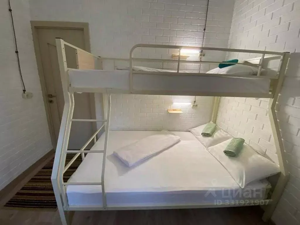Комната Москва Известковый пер., 5С2 (8.0 м) - Фото 1