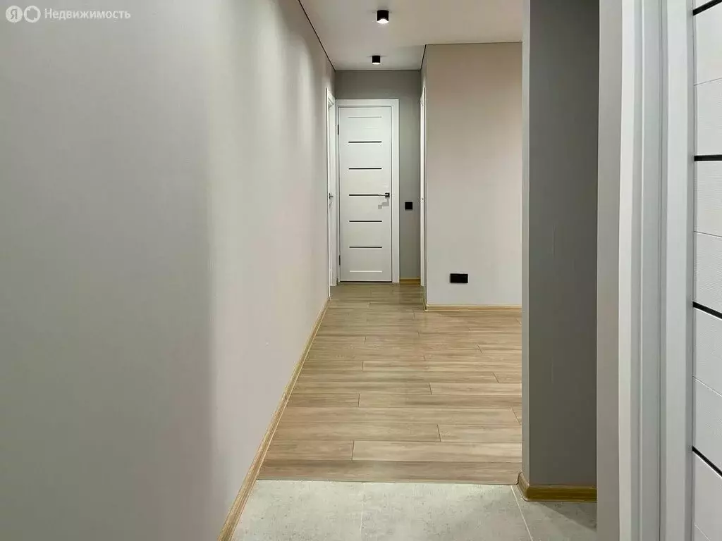 3-комнатная квартира: Волжский, Заводская улица, 7 (57.3 м) - Фото 0