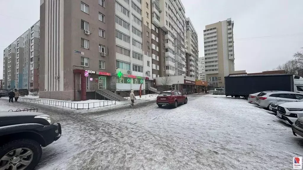 Торговая площадь в Челябинская область, Челябинск ул. Братьев ... - Фото 1