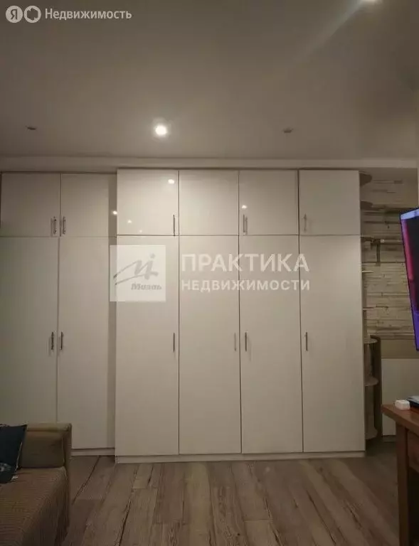 3-комнатная квартира: Москва, Сиреневый бульвар, 28 (57.3 м) - Фото 2
