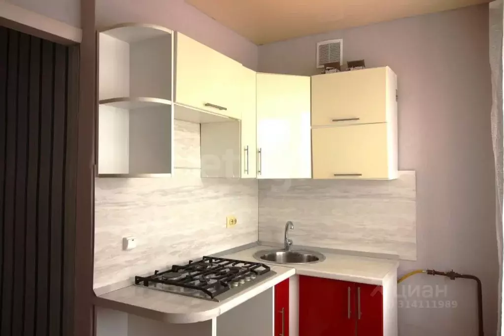 2-к кв. Вологодская область, Великий Устюг ул. Атласова, 2 (39.2 м) - Фото 1