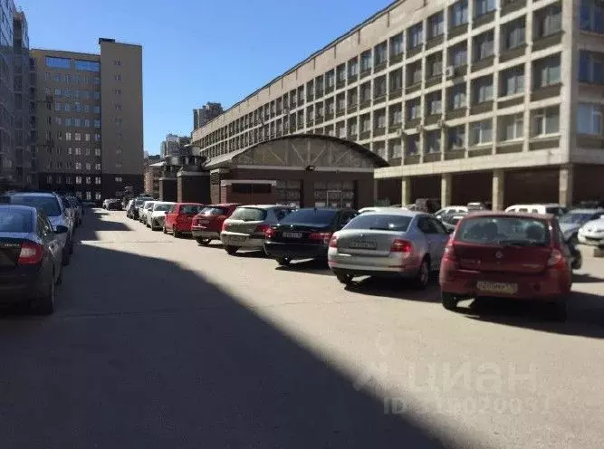 Гараж в Санкт-Петербург Варшавская ул., 9к1 (36 м) - Фото 1