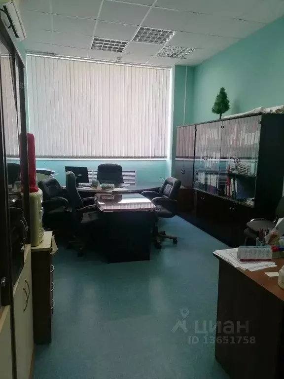 Офис в Владимирская область, Владимир ул. Разина (20 м) - Фото 1