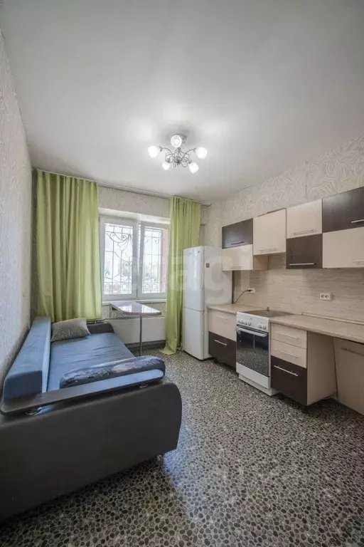 1-к кв. Иркутская область, Иркутск ул. Багратиона, 49 (33.3 м) - Фото 1