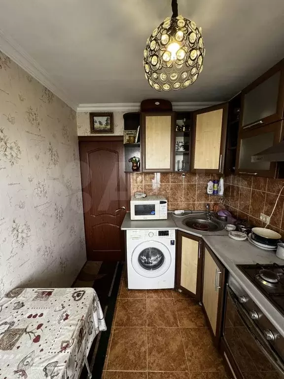 2-к. квартира, 46 м, 9/9 эт. - Фото 1