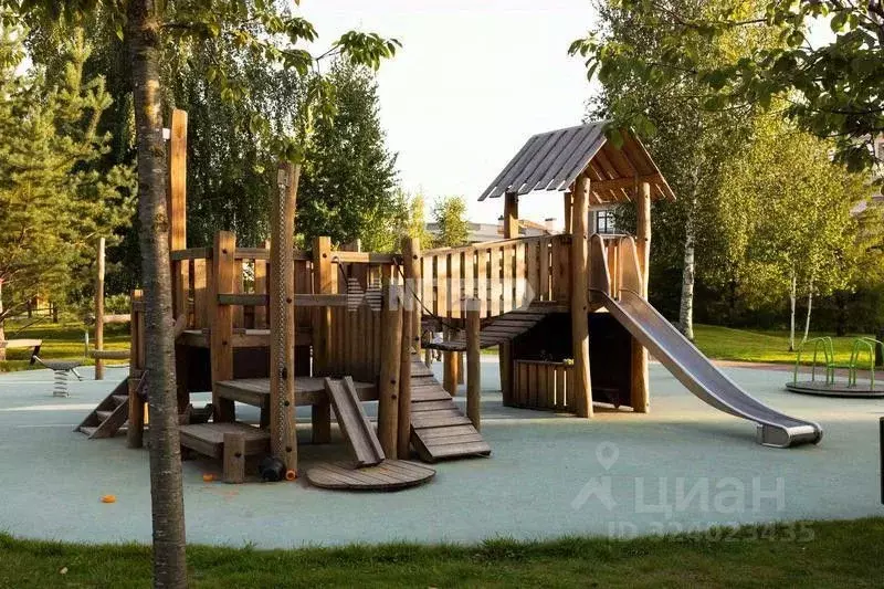 Участок в Московская область, Одинцовский городской округ, д. Раздоры ... - Фото 2