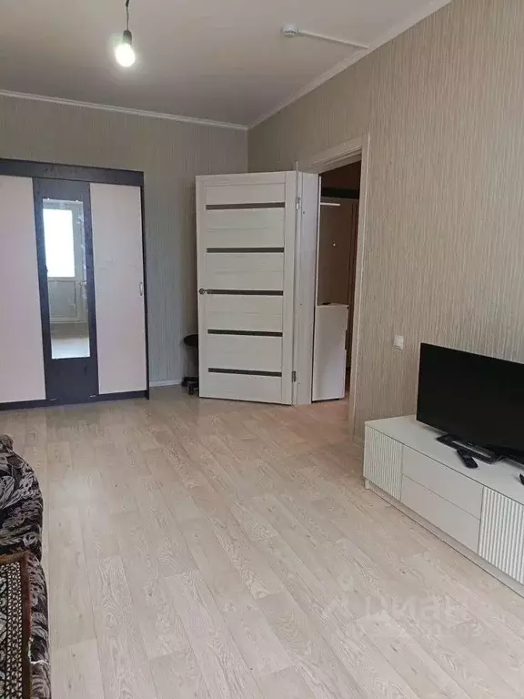 1-к кв. Курская область, Курск ул. Вадима Кирпиченко, 2А (38.0 м) - Фото 1