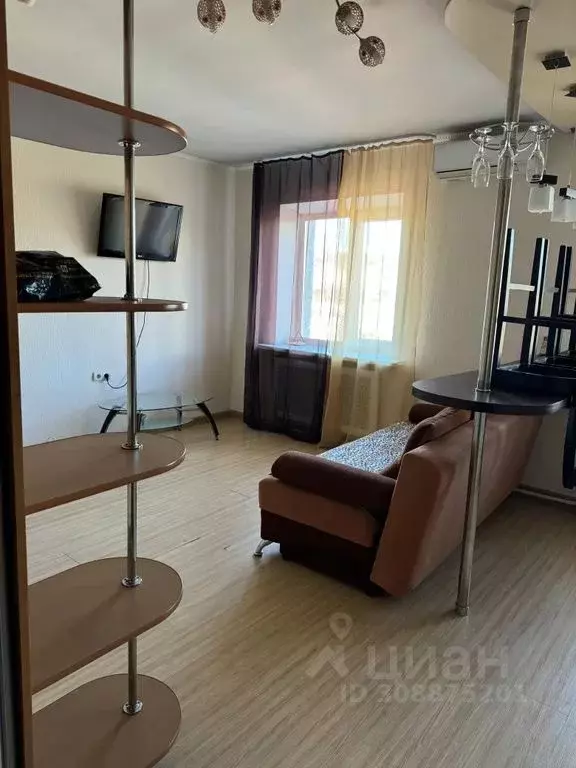 Студия Приморский край, Владивосток ул. Адмирала Кузнецова, 50Б (30.0 ... - Фото 1