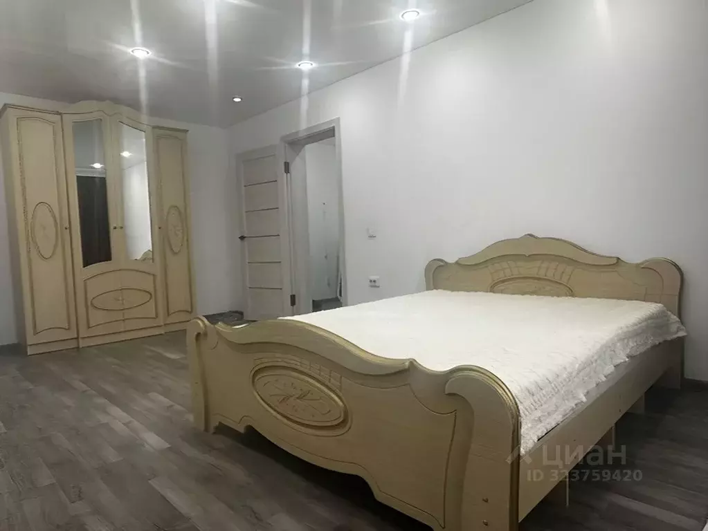 1-к кв. Краснодарский край, Крымск Надежда мкр, ул. Надежды, 1 (37.0 ... - Фото 1