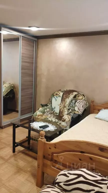 Дом в Северная Осетия, Владикавказ ул. Зангиева, 20 (24 м) - Фото 1