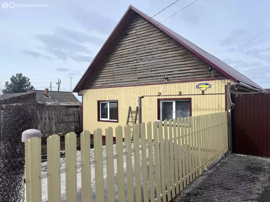 Дом в Ачинск, Алтайская улица (110.4 м) - Фото 2