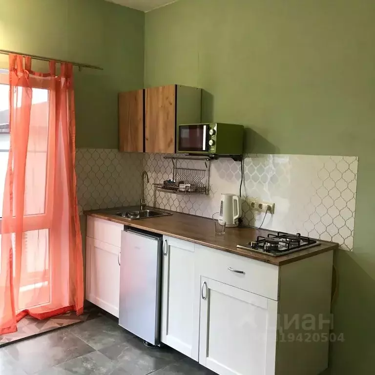 Комната Краснодарский край, Сочи пос. Вардане, ул. Минеральная, 24/2 - Фото 1
