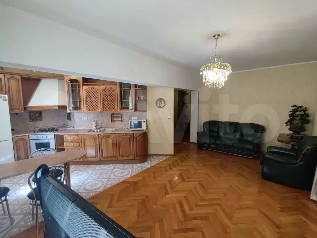 7-к. квартира, 75 м, 2/7 эт. - Фото 1