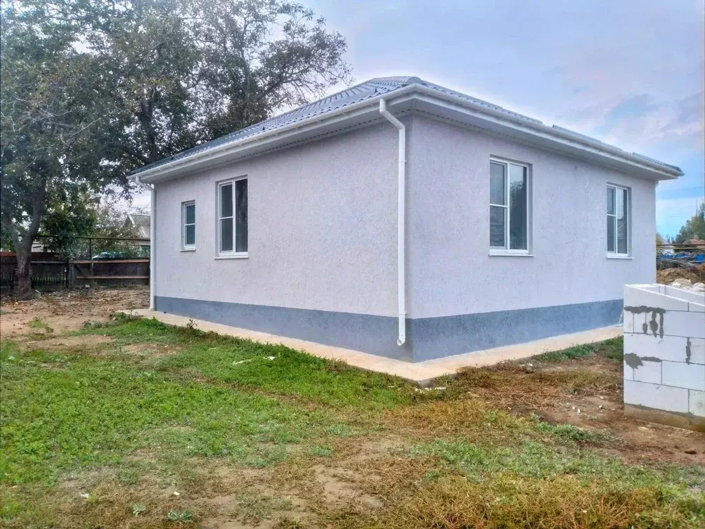 Дом в Краснодарский край, Темрюкский район, Краснострельское с/пос, ... - Фото 2