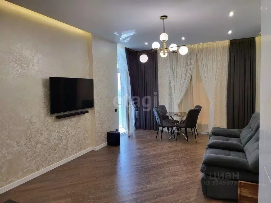 2-к кв. Саратовская область, Саратов Славянская пл., 2 (66.0 м) - Фото 2