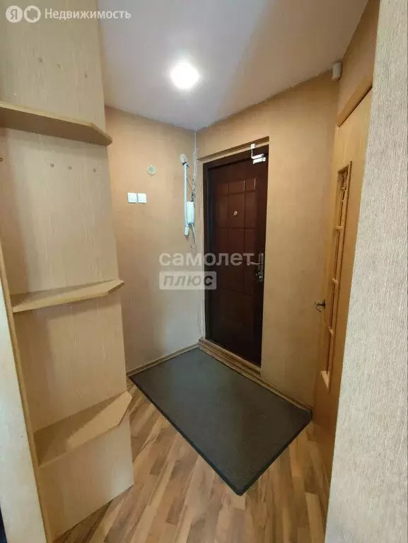 2-комнатная квартира: Иркутск, улица Фридриха Энгельса, 4 (50 м) - Фото 1