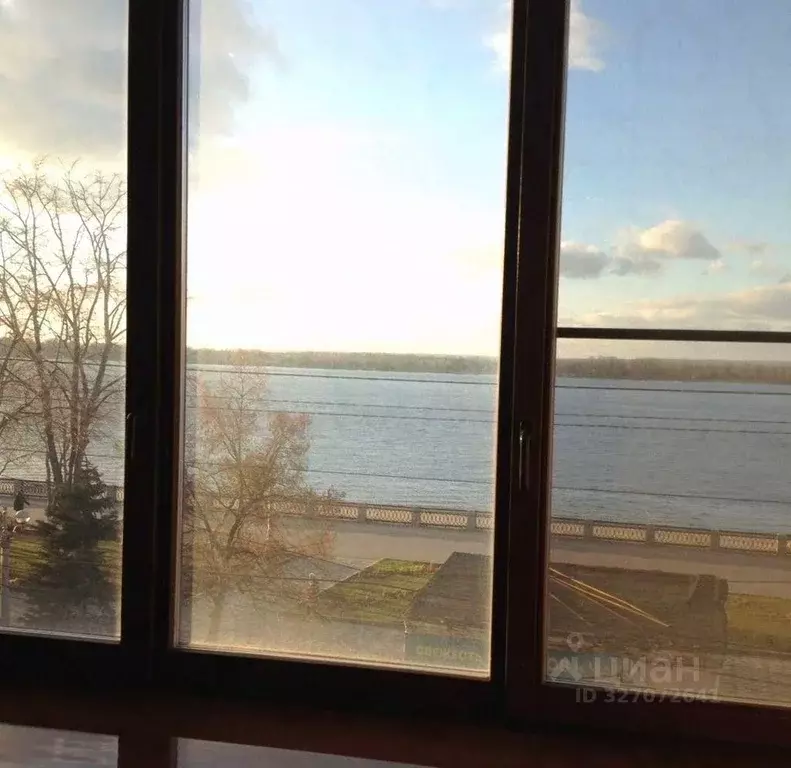 3-к кв. Самарская область, Самара ул. Максима Горького, 131 (130.0 м) - Фото 1