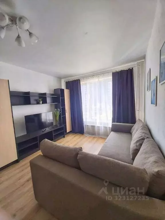 1-к кв. Воронежская область, Воронеж ул. 9 Января, 68к1 (42.0 м) - Фото 1