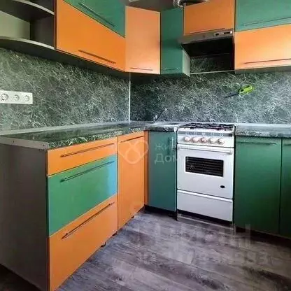 1-к кв. Волгоградская область, Волгоград ул. Кирова, 132 (30.3 м) - Фото 0
