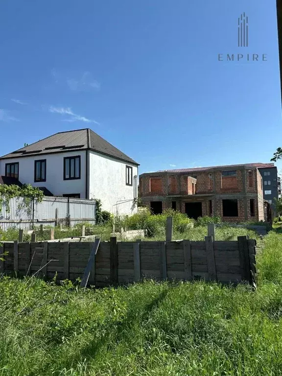 Участок в Чеченская республика, Грозный ул. Юная смена, 26 (8.63 сот.) - Фото 0