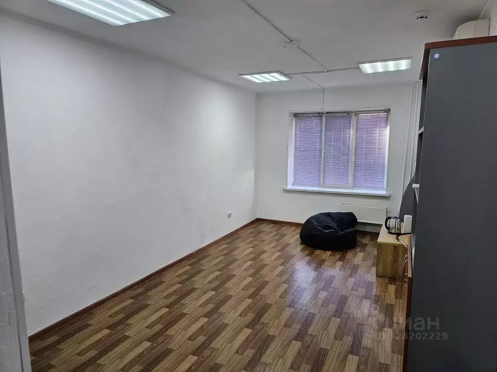 1-к кв. Красноярский край, Красноярск 9 Мая ул., 5 (38.6 м) - Фото 2