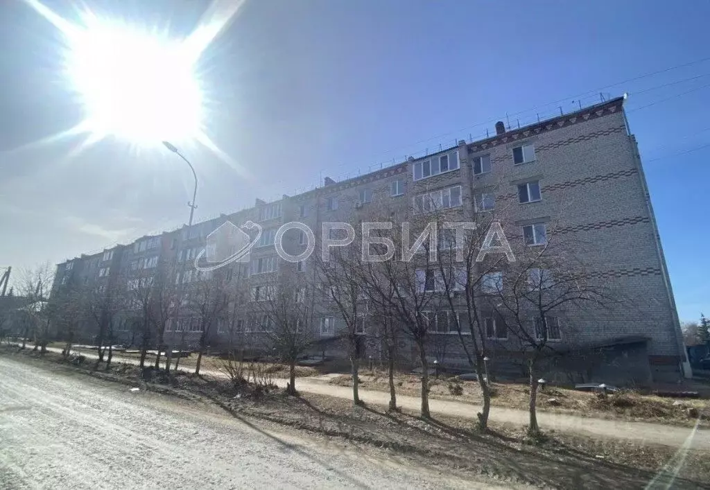 2-к кв. Тюменская область, Ялуторовск Заводская ул., 2 (61.9 м) - Фото 0