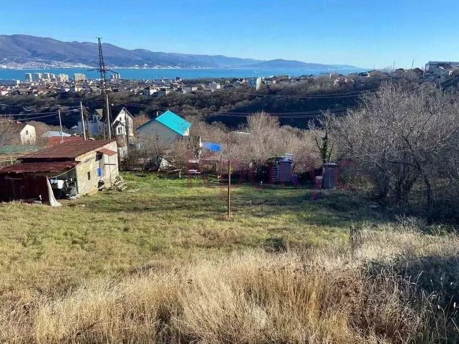 Участок в Краснодарский край, Новороссийск ул. Апрельская (9.64 сот.) - Фото 0