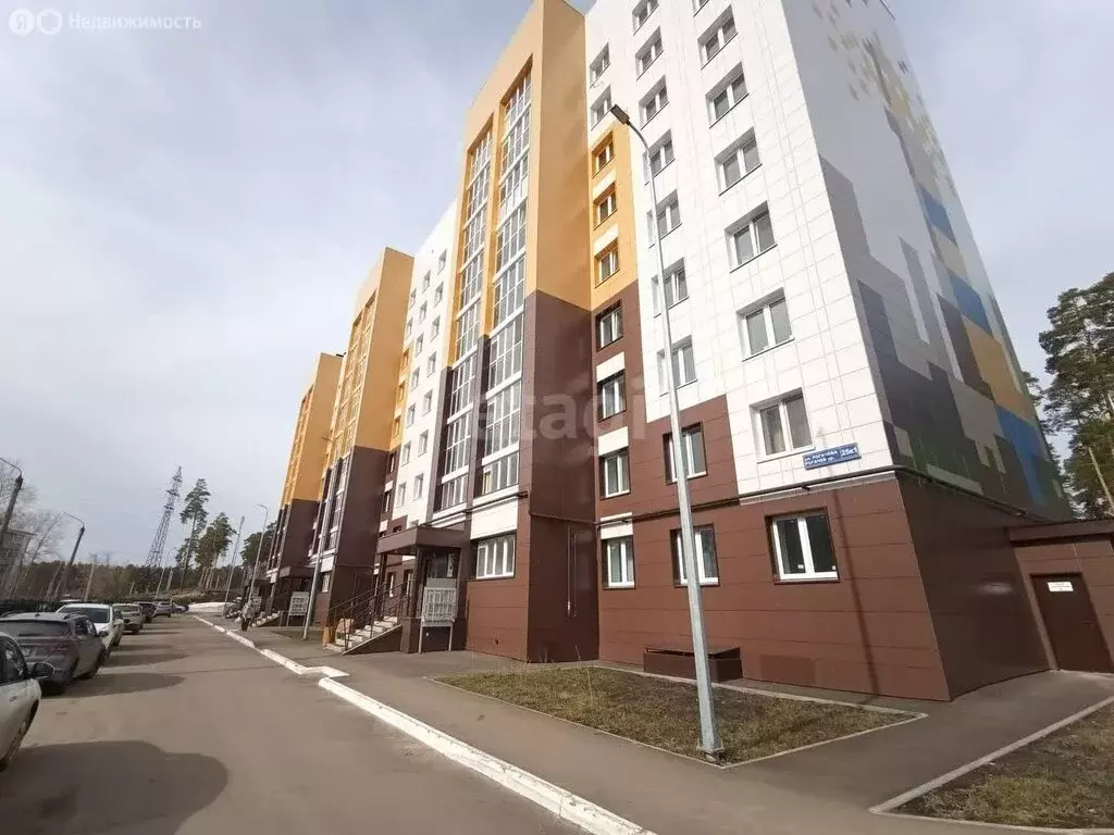 2-комнатная квартира: Зеленодольск, улица Рогачёва, 25к1 (53.15 м) - Фото 1