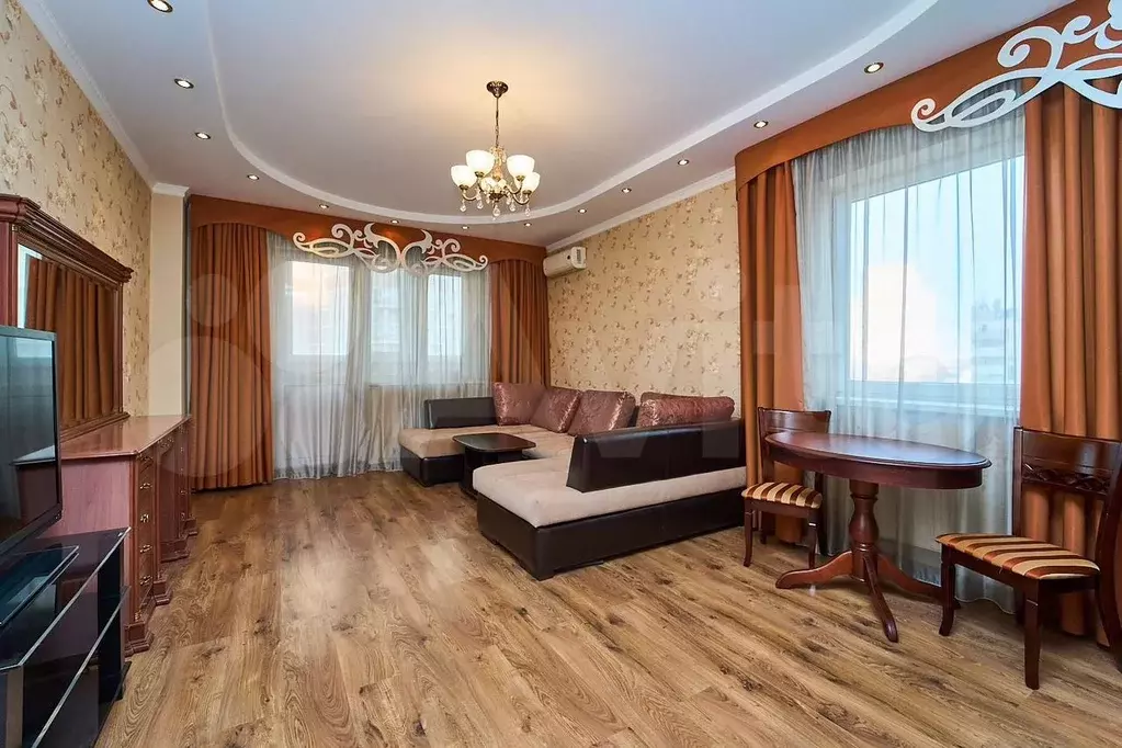 2-к. квартира, 90 м, 4/16 эт. - Фото 1