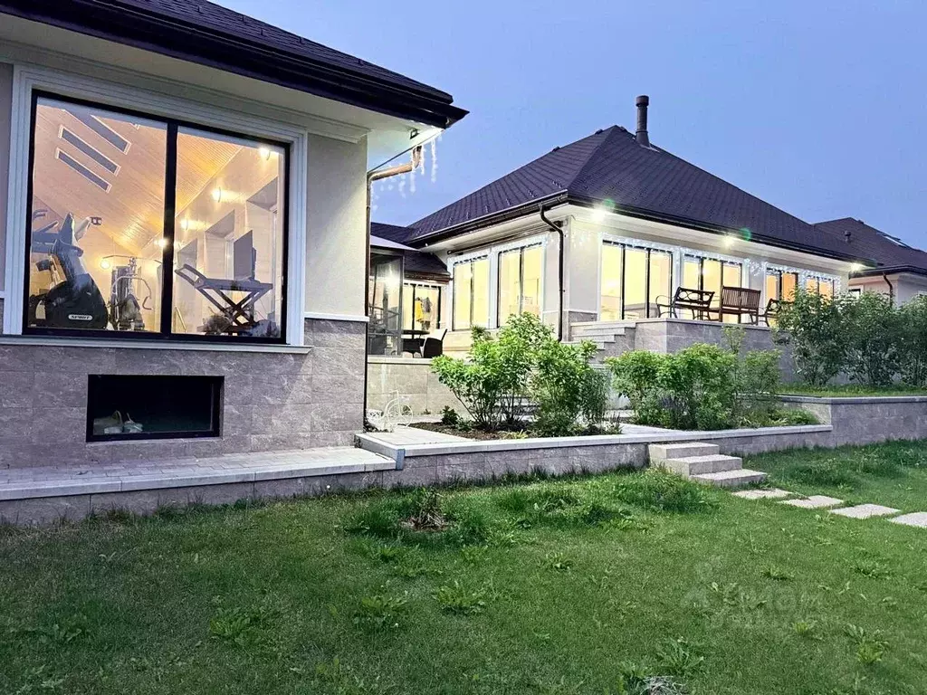 Коттедж в Московская область, Красногорск городской округ, с. ... - Фото 0