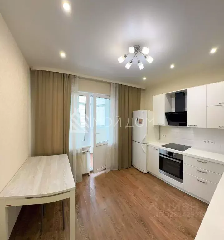 1-к кв. Сахалинская область, Южно-Сахалинск Больничная ул., 2к3 (37.5 ... - Фото 1