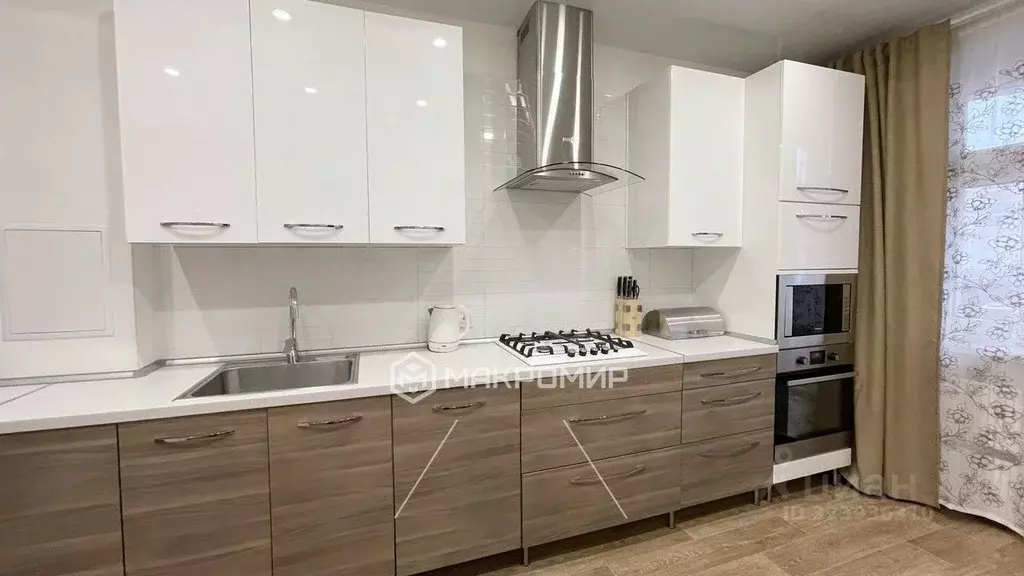 3-к кв. Татарстан, Казань ул. Рашида Вагапова, 29 (69.1 м) - Фото 1