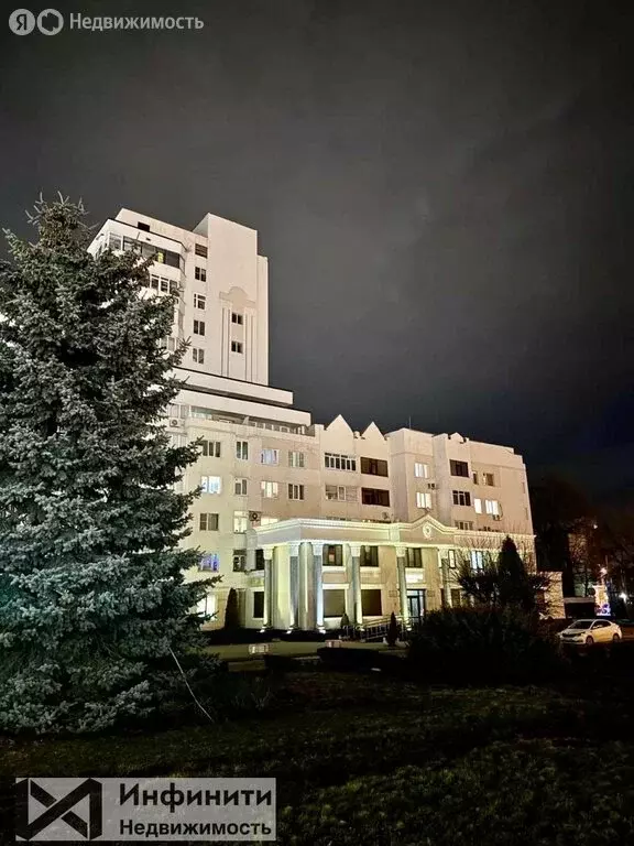 3-комнатная квартира: Ставрополь, улица Доваторцев, 34А (100 м) - Фото 1