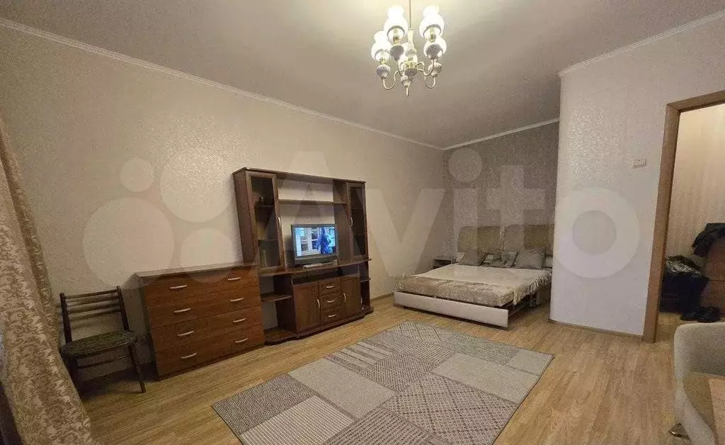 1-к. квартира, 40 м, 10/12 эт. - Фото 0