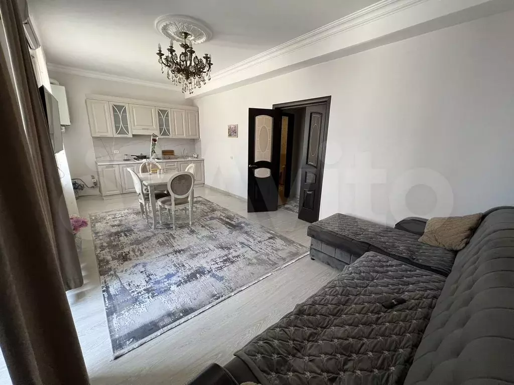 1-к. квартира, 45 м, 1/5 эт. - Фото 1