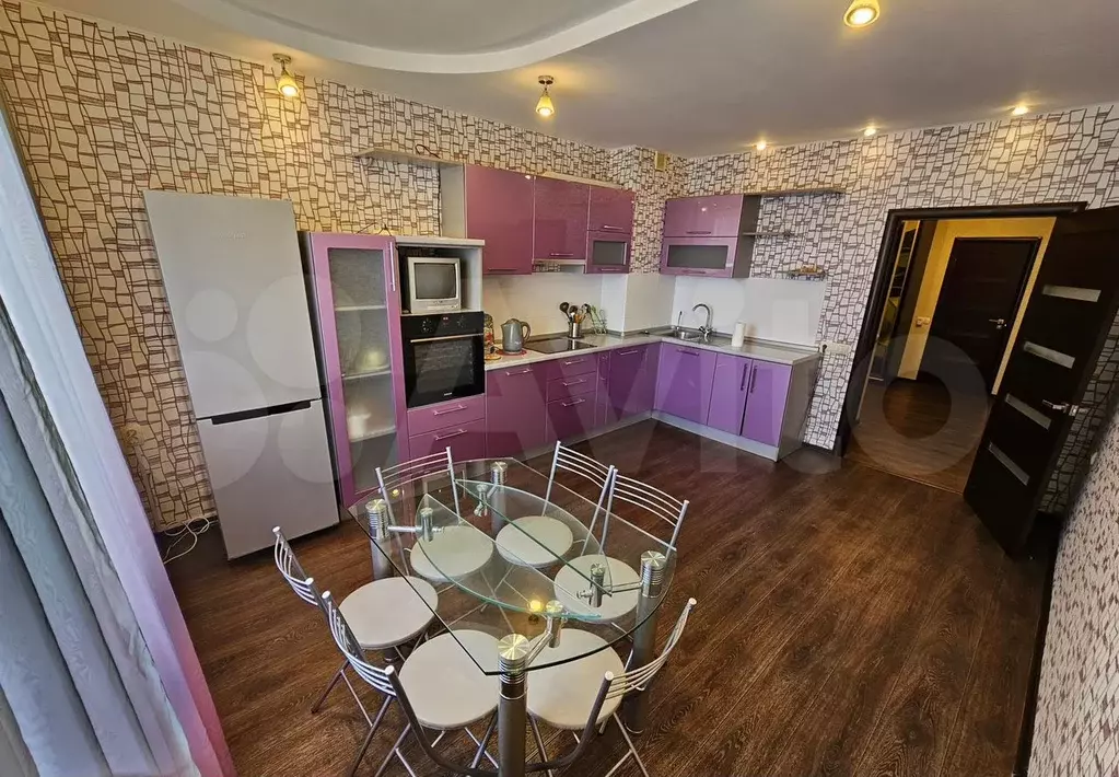 2-к. квартира, 70 м, 6/13 эт. - Фото 1
